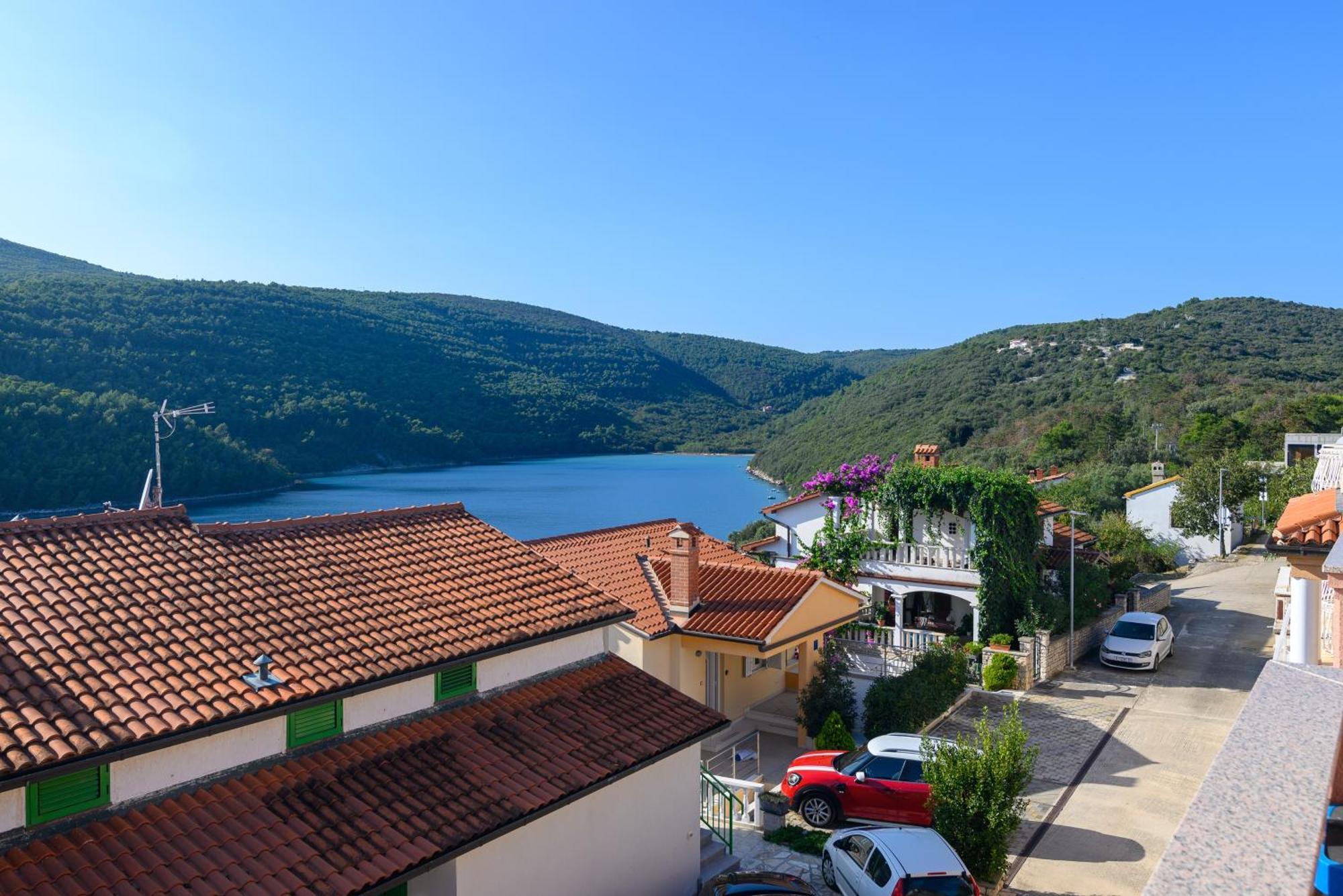 Apartments By The Sea Duga Luka - Prtlog, Labin - 2335 Extérieur photo
