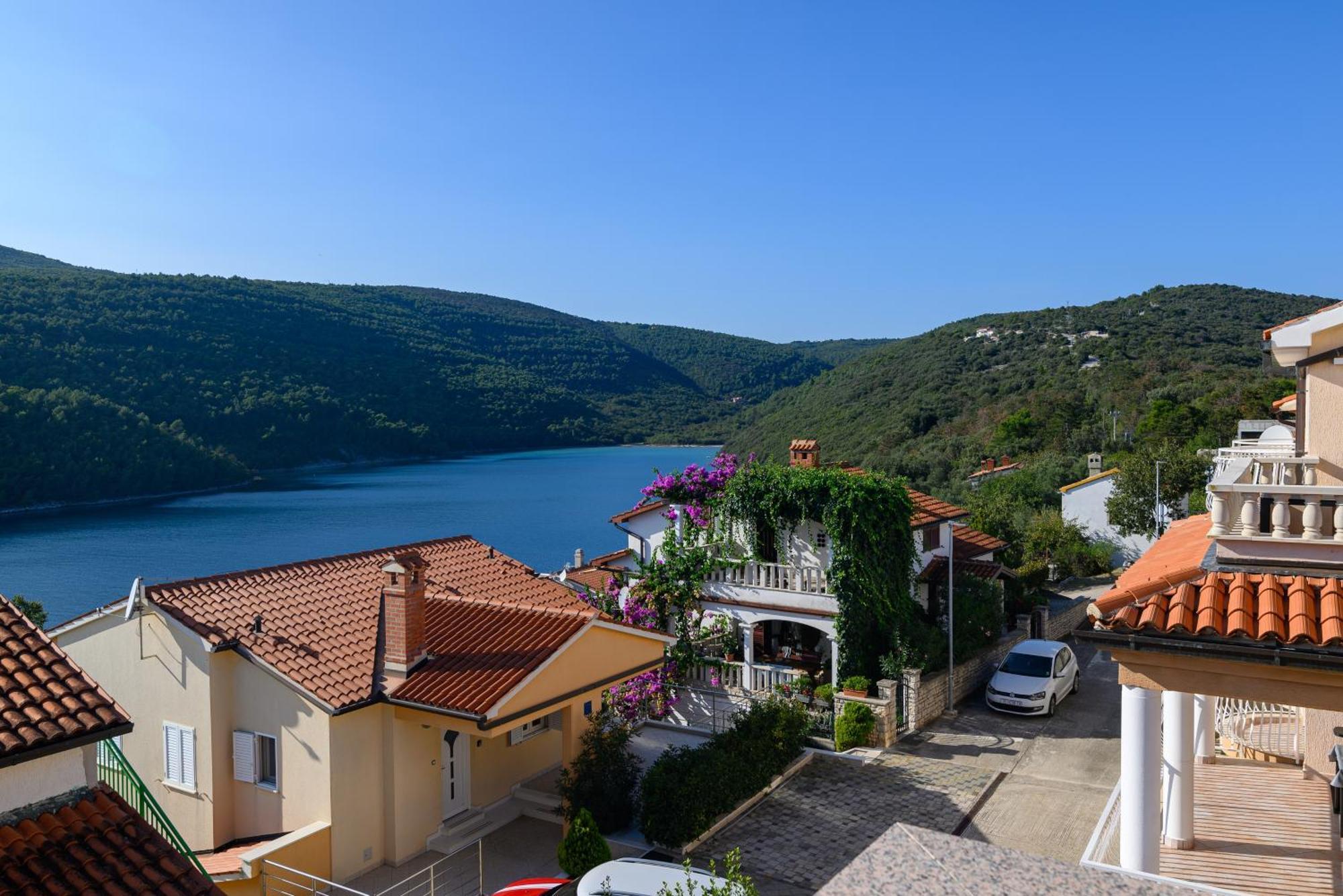 Apartments By The Sea Duga Luka - Prtlog, Labin - 2335 Extérieur photo